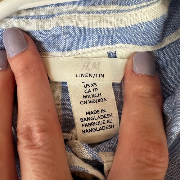 H&M Blue and White Striped Button Down Shirt Casual Fit - Picture 3 of 7